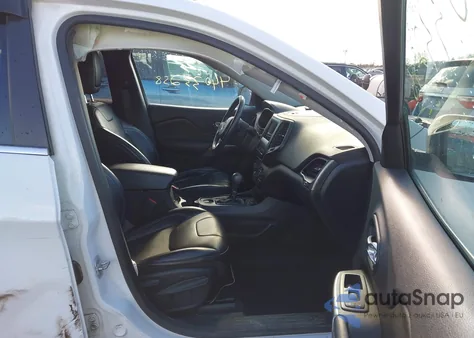 2019 Jeep Cherokee Latitude Plus Fwd z USA, uszkodzony, nr VIN 1C4PJLLX7KD439567